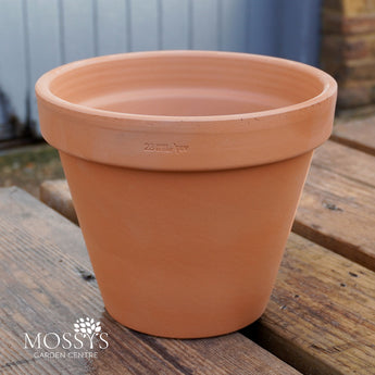 Terracotta Frost Resistant Pot (23cm)